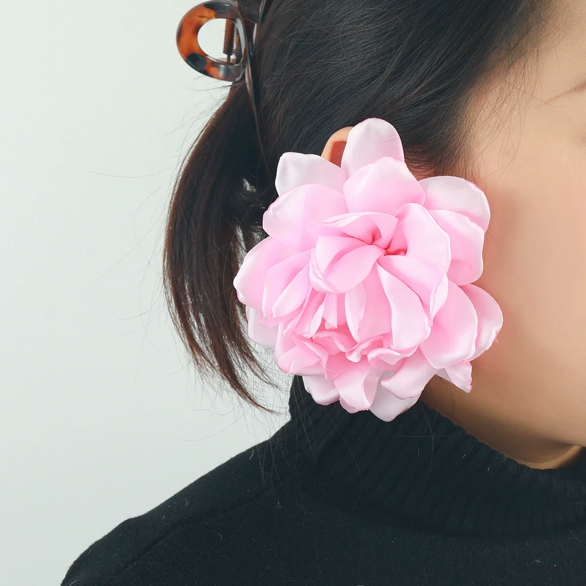 Wholesale Women's Fashion Fabric Handmade Flower Petals Earrings - Image 7