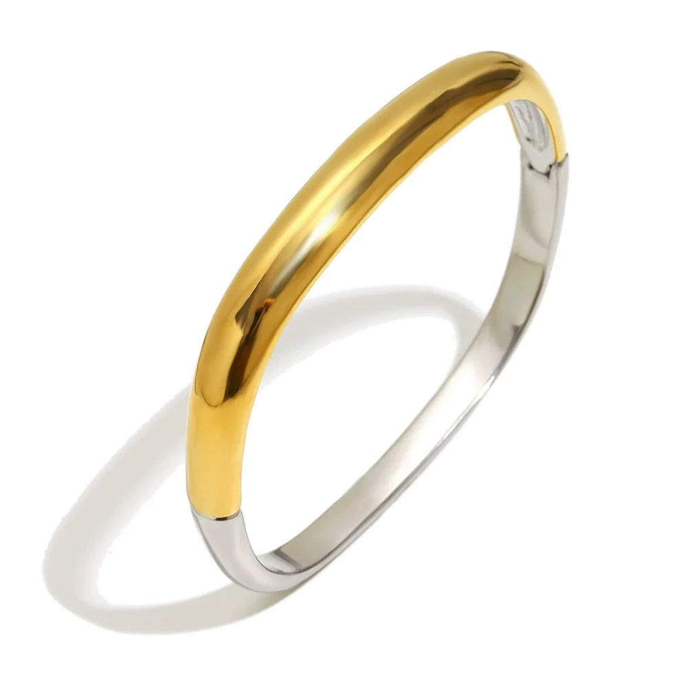 Wholesale Women's Fashion Geometric Asymmetrical Round Buckle Stainless Steel 18K Gold Plated Hand Bracelet - Image 5