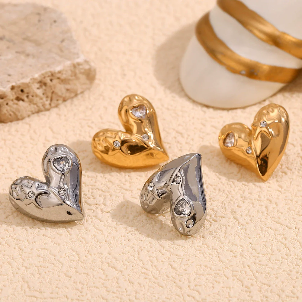 Wholesale Women's Fashion Geometric Heart Shape Stainless Steel 18K Gold Plated Earrings