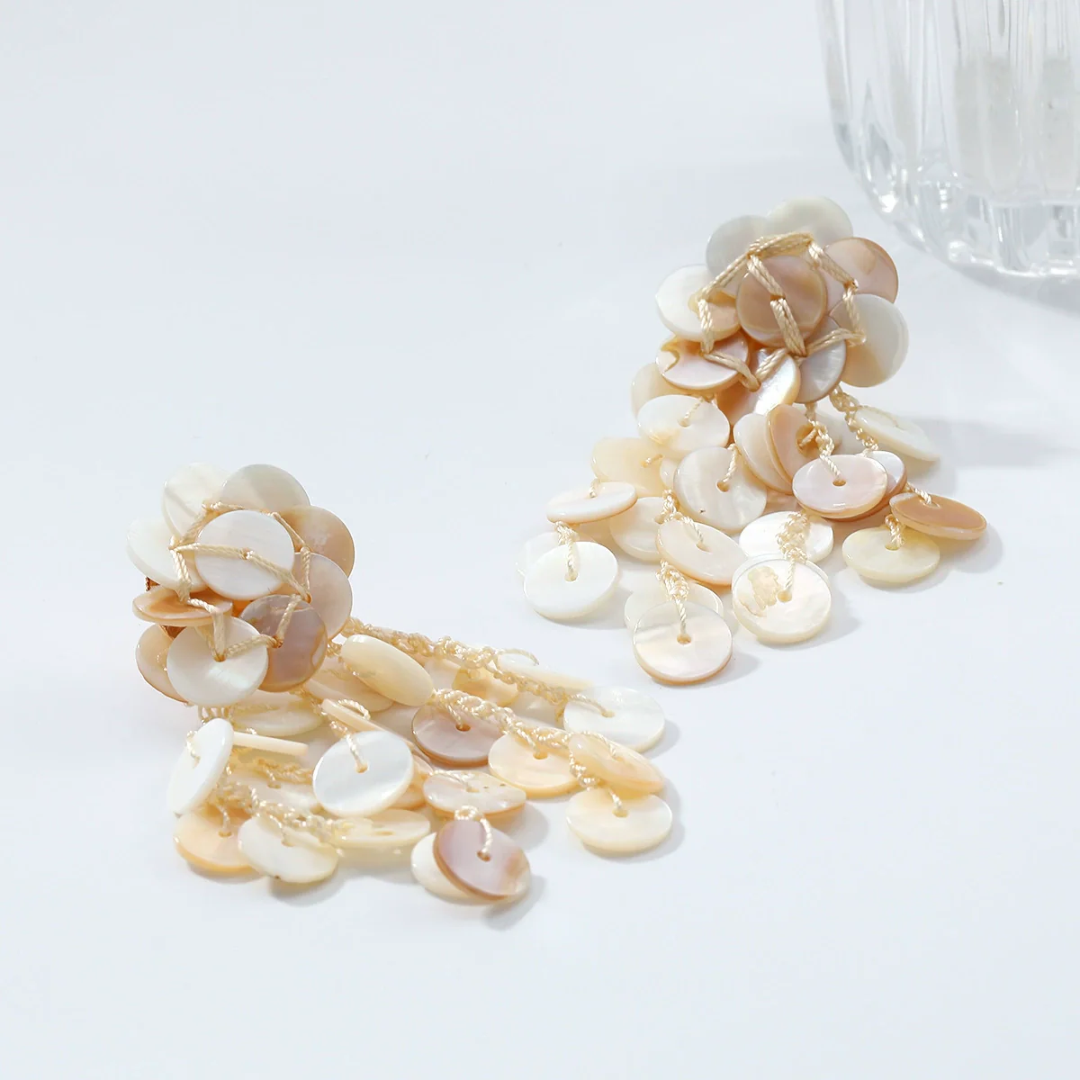 Wholesale Women's Fashion Geometric Plastic And Resin Handwoven Earrings With Multilayered Tassels - Image 2