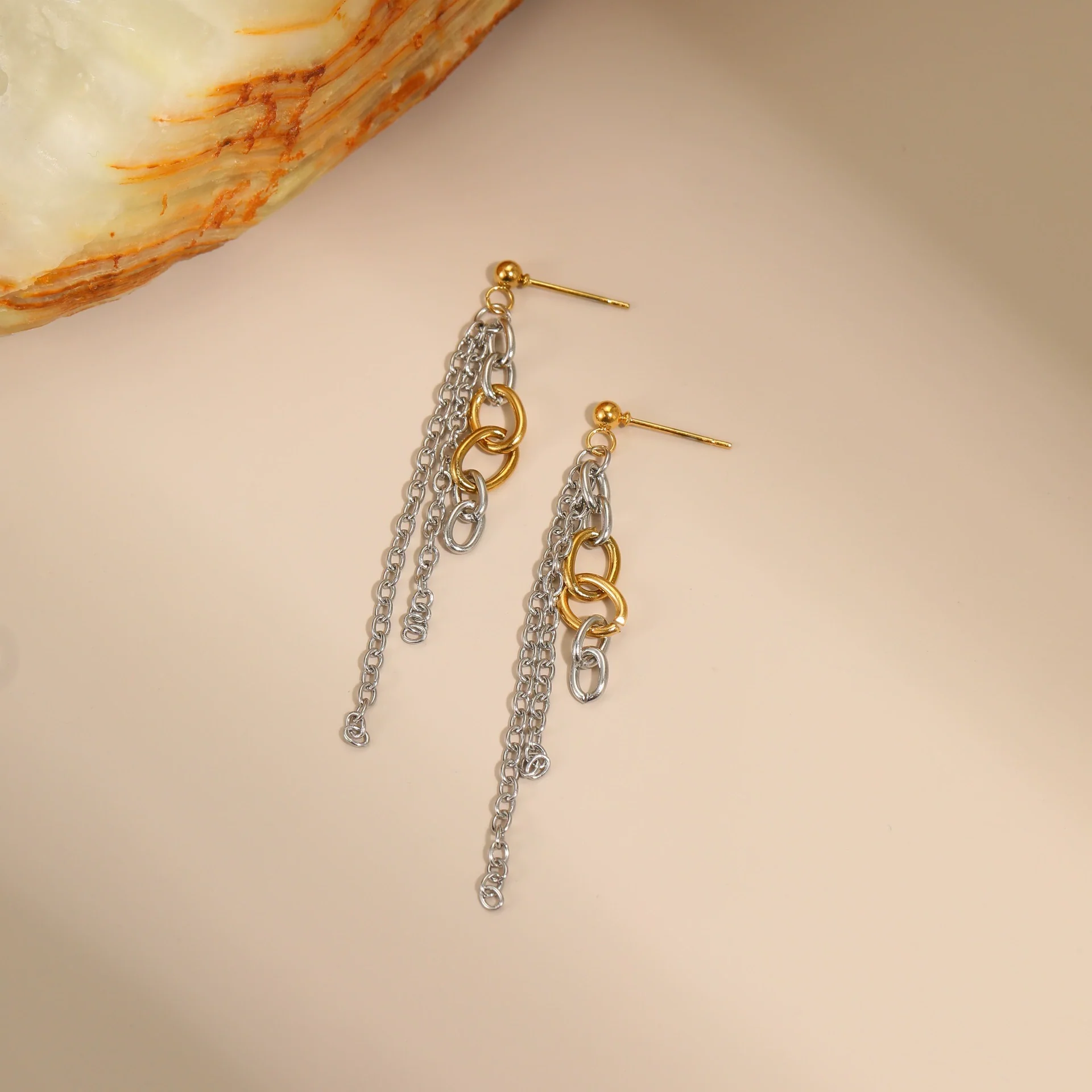 Wholesale Women's Fashion Geometric Stainless Steel Electroplated 18K Gold And Silver Color Matching Necklaces And Earrings - Image 2