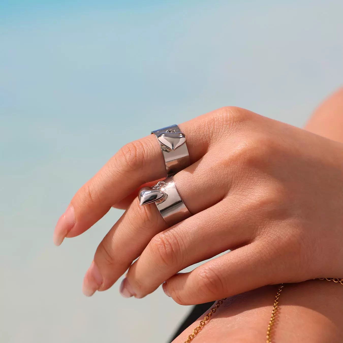 Wholesale Women's Fashion Geometric Stainless Steel Electroplated 18K Gold Ferris Wheel Small Heart Open Index Finger Ring - Image 4
