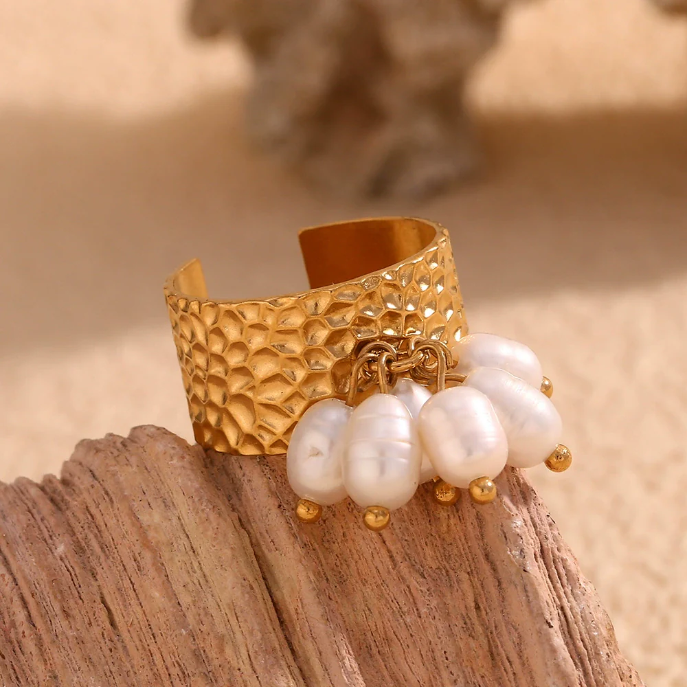 Wholesale Women's Fashion Geometric Stainless Steel Electroplated 18K Gold Pearl Tassel Hammer Pattern Opening Bracelet Ring - Image 3