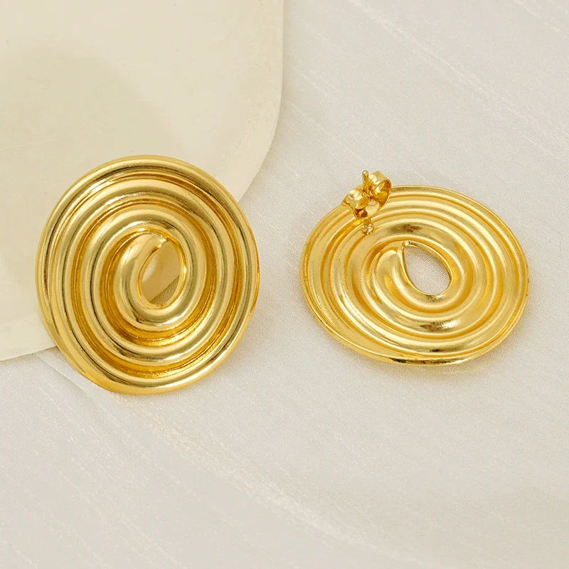 Wholesale Women's Fashion Geometric 316L Stainless Steel Hollow Thread Circle Plate Earrings With Electroplating - Image 4