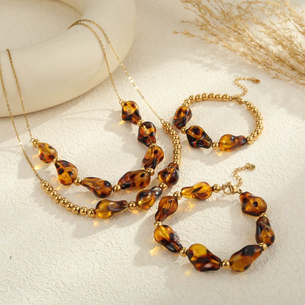 Wholesale Women's Fashion Leopard Print Geometric Stainless Steel 18K Gold Plated Necklace And Bracelet - Image 2