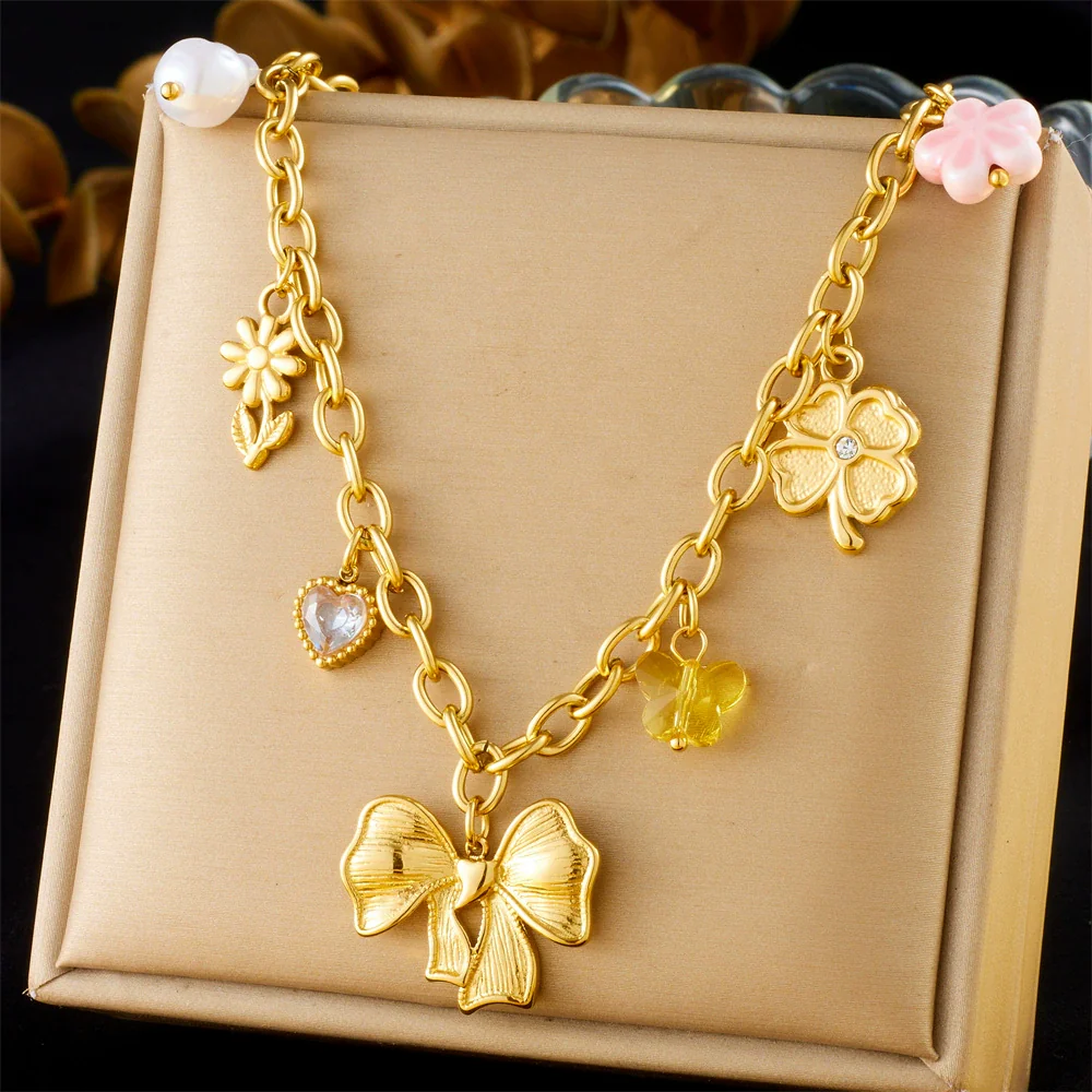 Wholesale Women's Fashion Retro Exaggerated Heart Shape Stainless Steel Electroplated Necklace Jewelry - Image 7