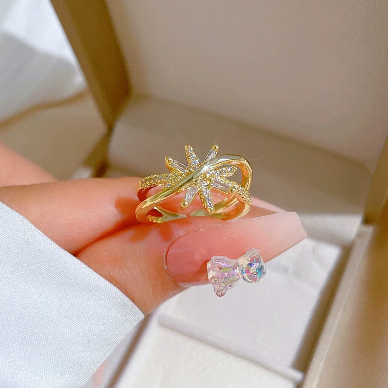 Wholesale Women's Fashion Ring Brass Gold Plated Open Star Crown Design - Image 3