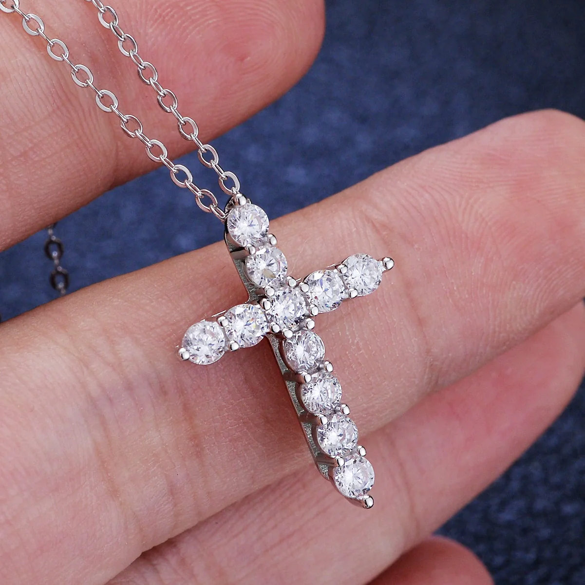 Wholesale Women's Fashion Silver 925 Sterling Pendant Necklace With Geometric Cross And Moissanite Design - Image 4
