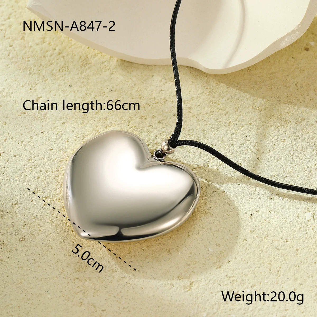Wholesale Women's Fashion Stainless Steel 18K Electroplated Geometric Heart Pendant Necklace - Image 12