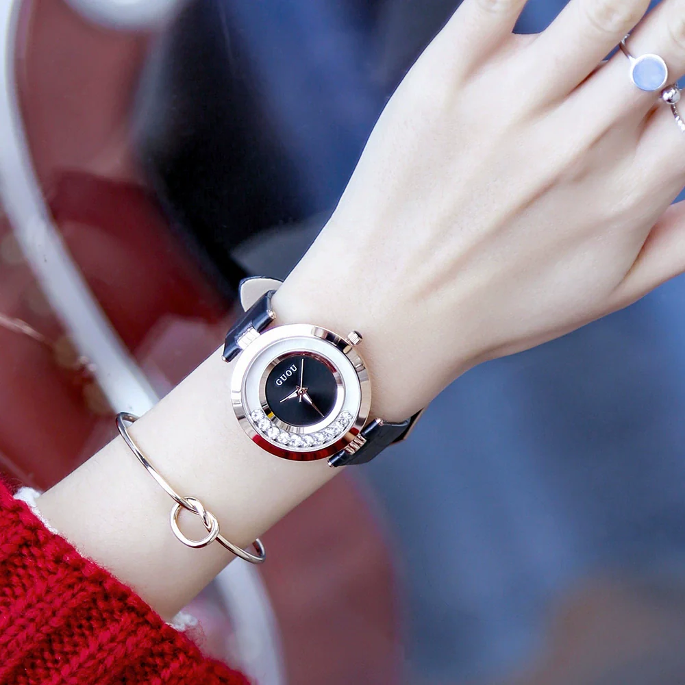 Wholesale Women's Fashionable Elegant Rhinestone Quartz Watch With Genuine Leather Strap And Alloy Case