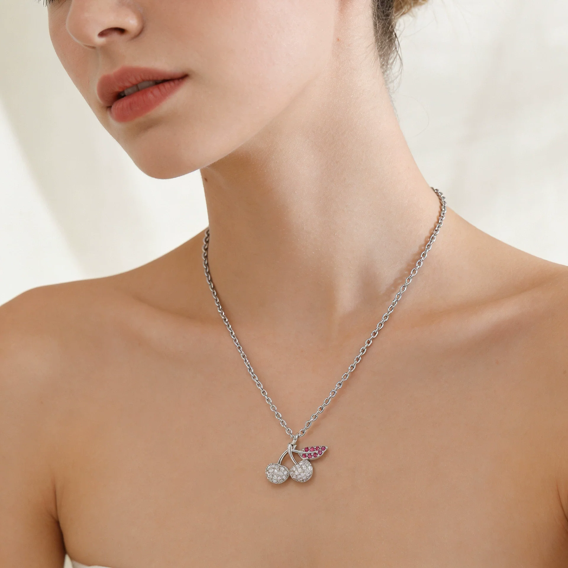 Wholesale Women's Fresh Clean Aesthetic Fruit Pattern Copper Necklace With Electroplated Real Gold Inlaid Colorful Zircon And Micro Red Corundum - Image 4