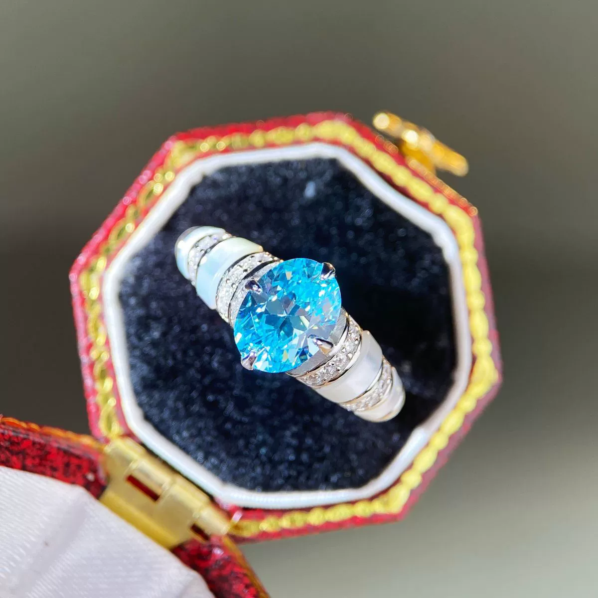 Wholesale Women's Fritillary Ring 925 Sterling Silver Geometric Fashion Electroplated Aqua Sapphire Blue Series
