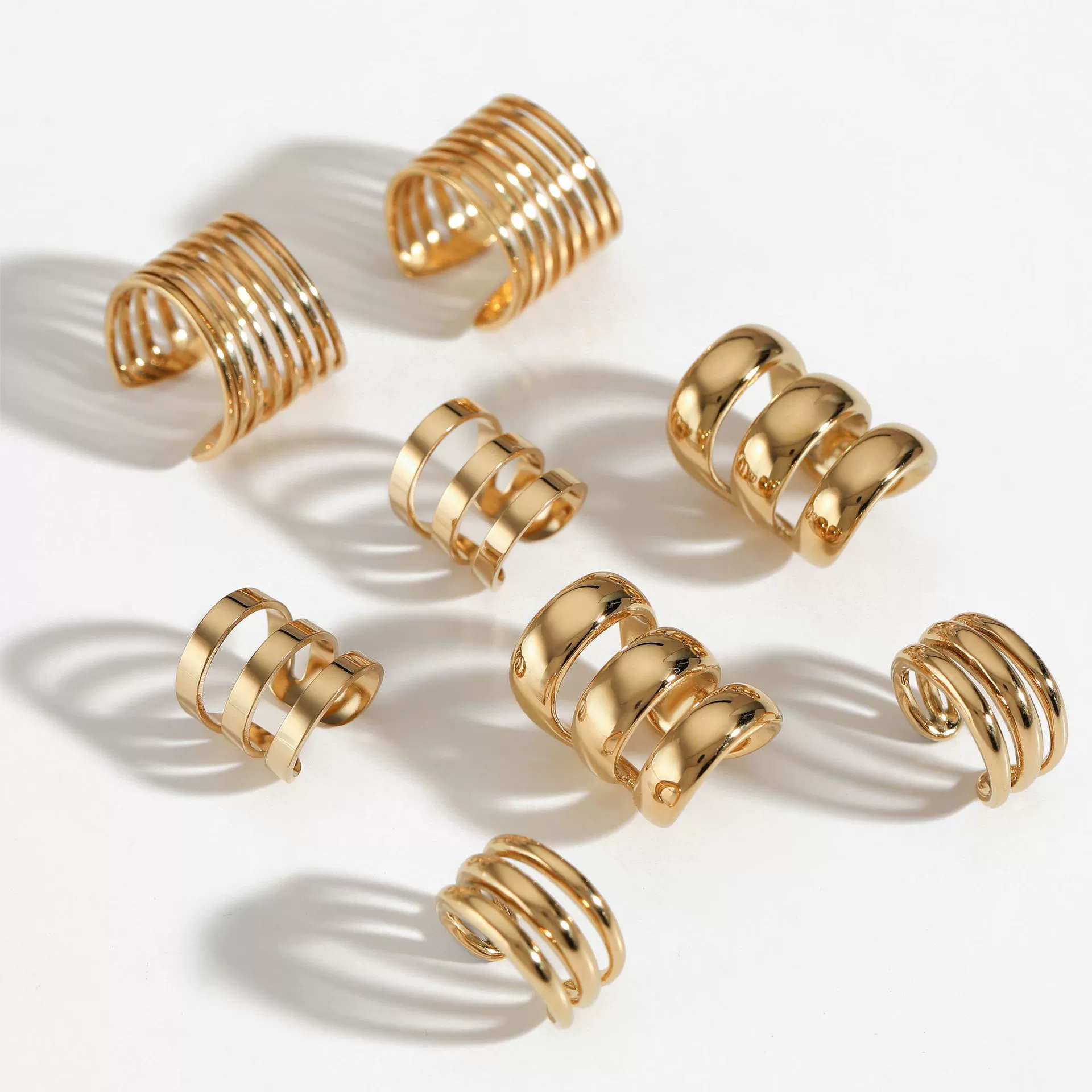 Wholesale Women's Geometric 316 Stainless Steel Real Gold Plated Earrings With Simple Design - Image 4