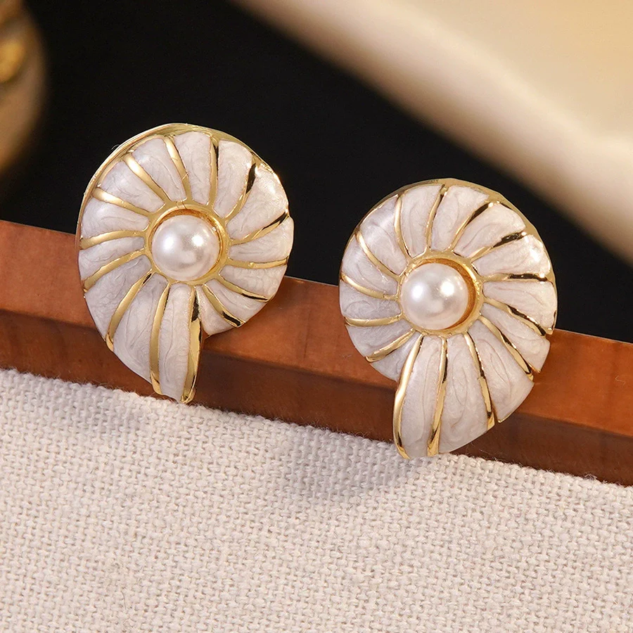 Wholesale Women's Geometric Animal Style Oil Dripping Plastic Resin Stainless Steel Conch Earrings - Image 10