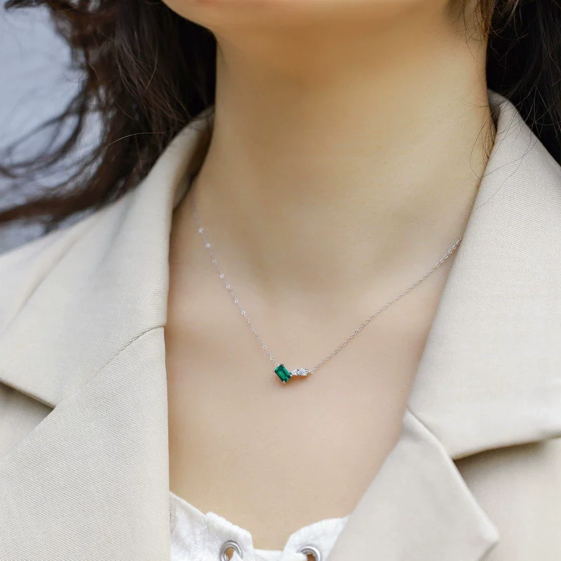 Wholesale Women's Geometric Anise Cultivation Emerald 925 Silver Inlay Clavicle Chain Necklace