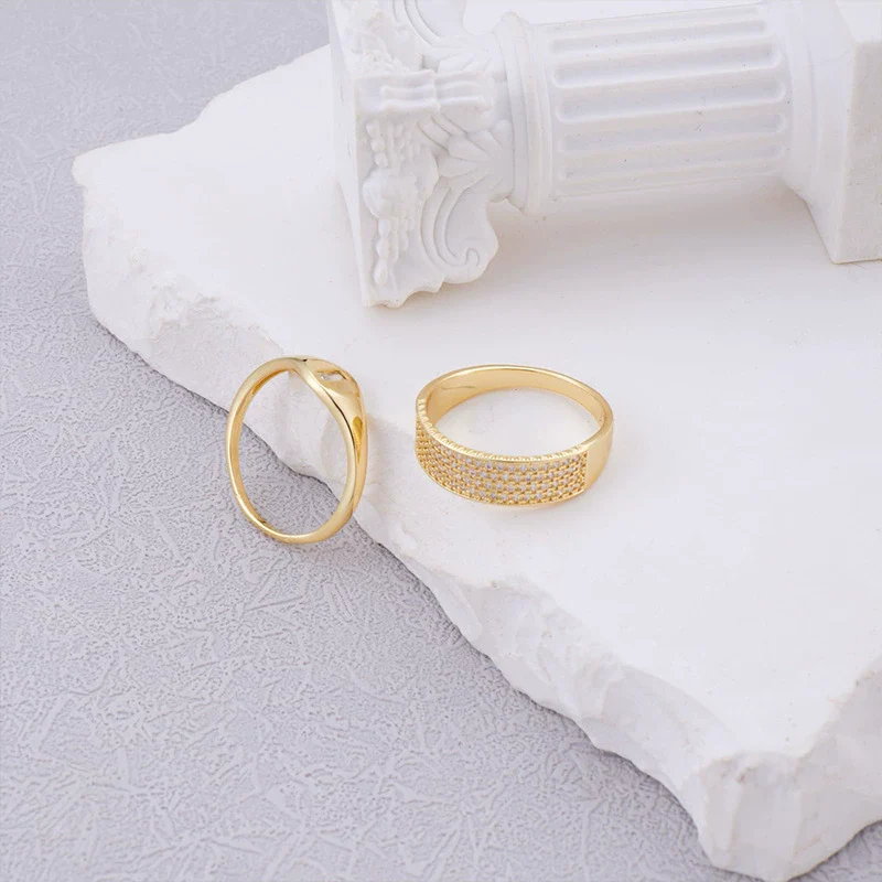 Wholesale Women's Geometric Copper Ring With Microencrusted Diamond And Electroplating Stylish Simple Ins Style - Image 4