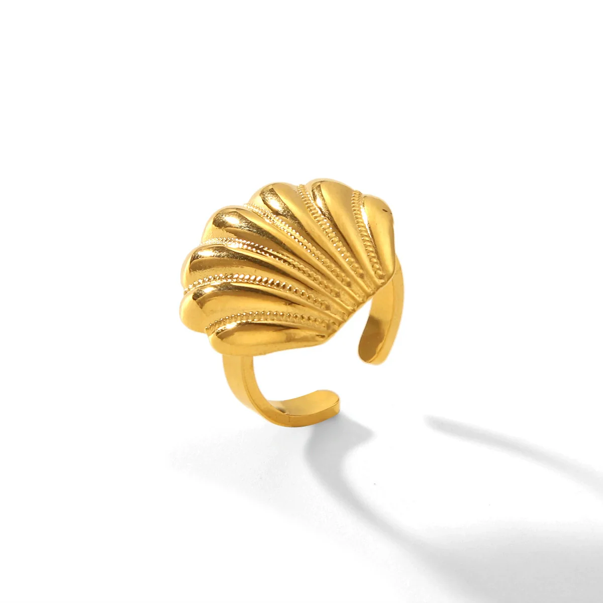 Wholesale Women's Geometric Electroplated Stainless Steel Scallop Open Ring Luxury Jewelry - Image 5