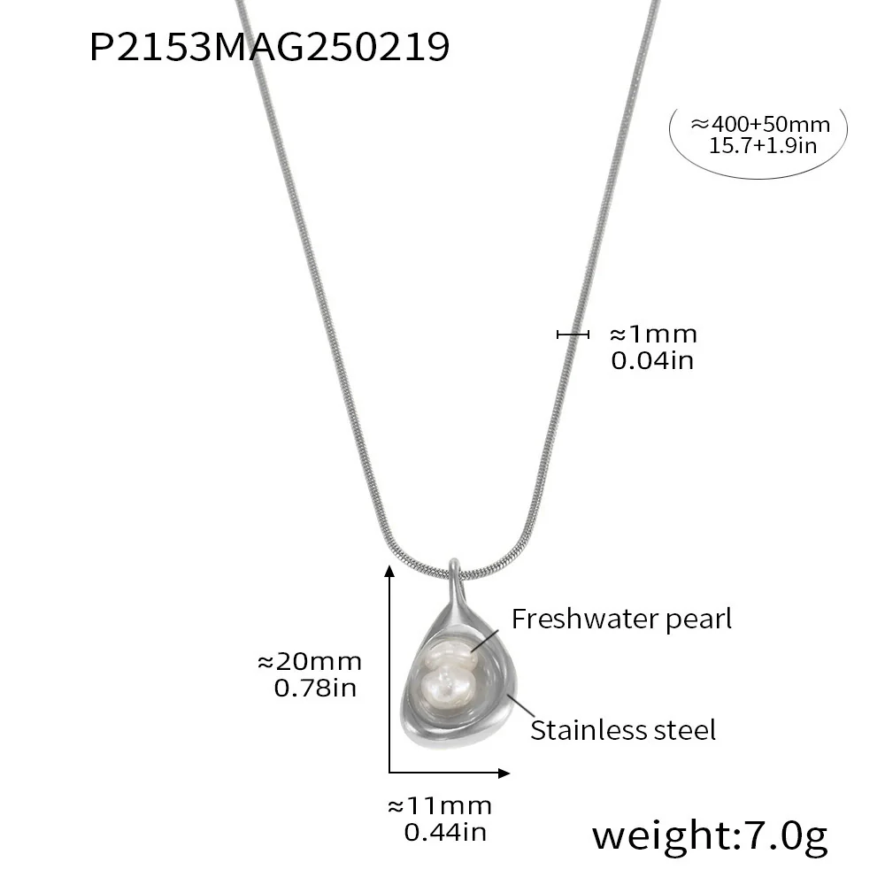 Wholesale Women's Geometric Ferris Wheel Imitation Pearl Pendant Necklace With Round Snake O Chain Made Of Titanium Steel Electroplated - Image 7
