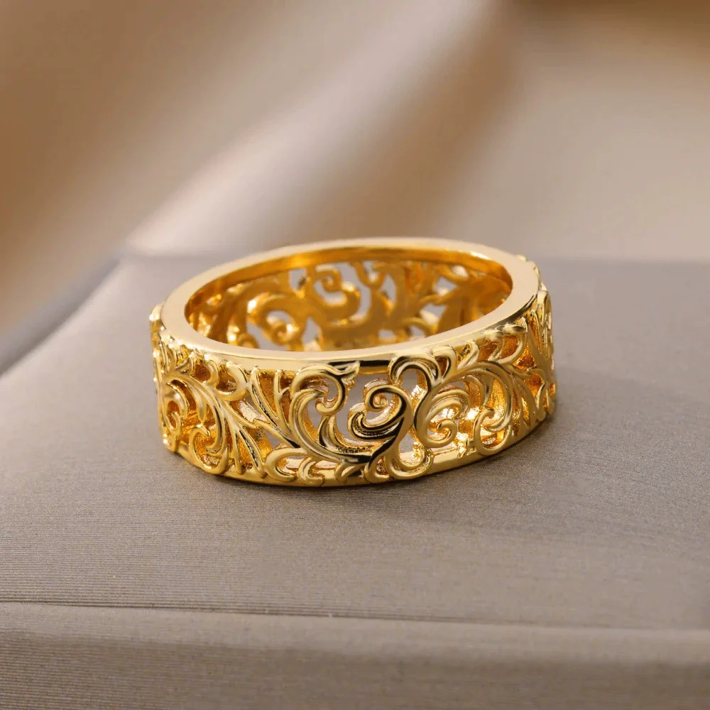 Wholesale Women's Geometric Heartshaped And Fruitshaped Inlaid With Gold Copper Ring Accessories - Image 3