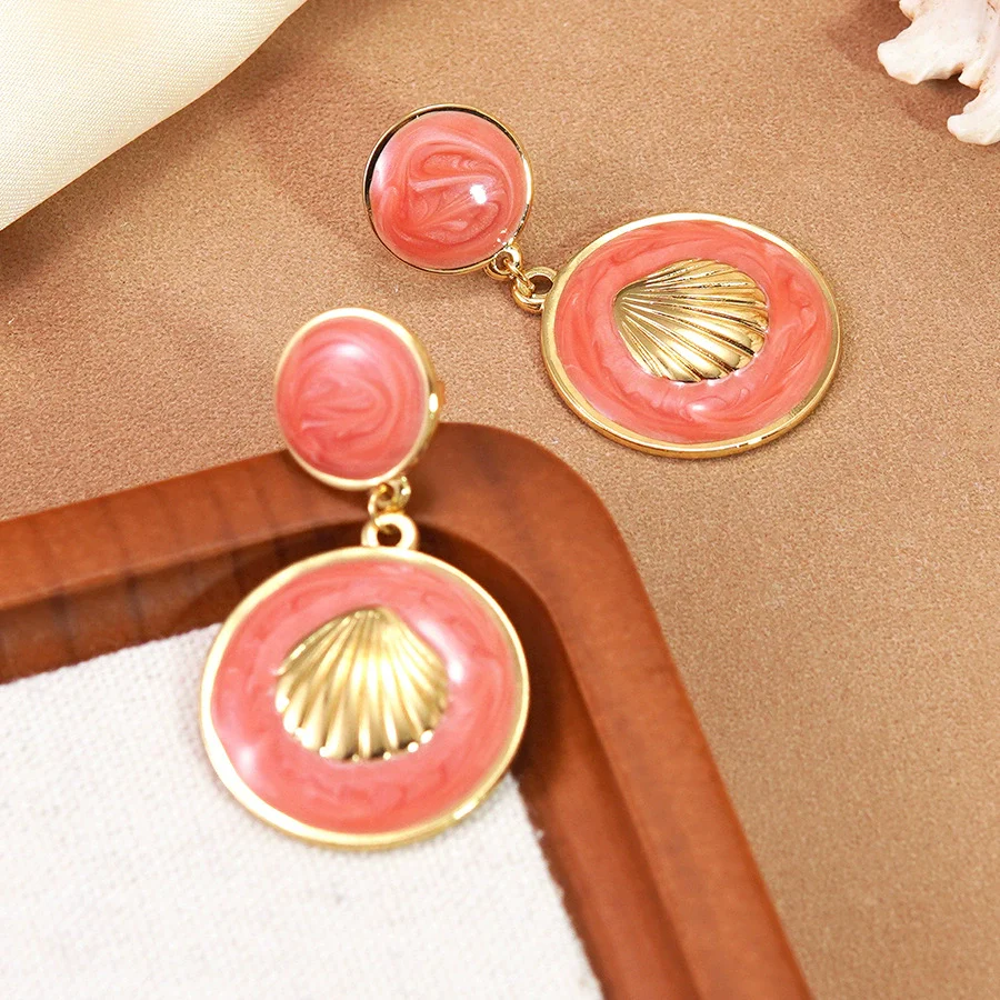 Wholesale Women's Geometric Shell Stainless Steel Dripping Oil Earrings Light Luxury Style - Image 3