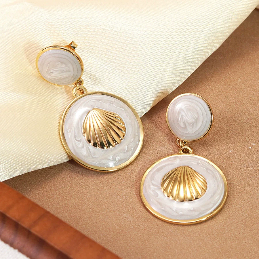 Wholesale Women's Geometric Shell Stainless Steel Dripping Oil Earrings Light Luxury Style - Image 4