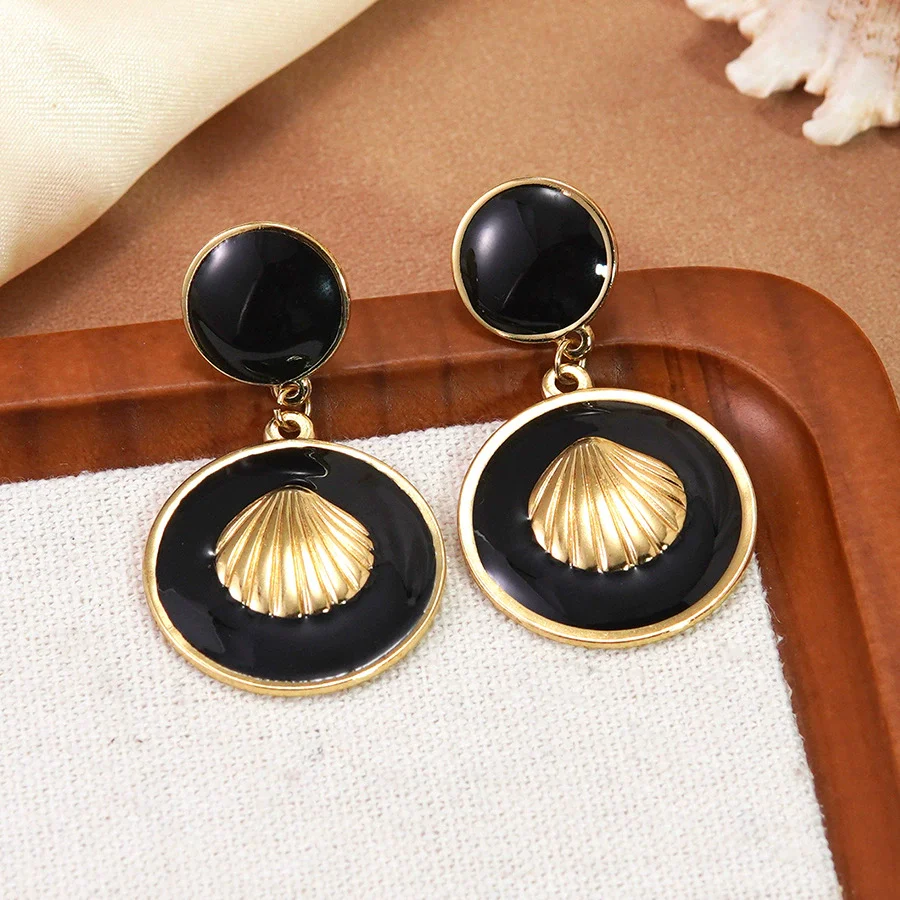 Wholesale Women's Geometric Shell Stainless Steel Dripping Oil Earrings Light Luxury Style - Image 6