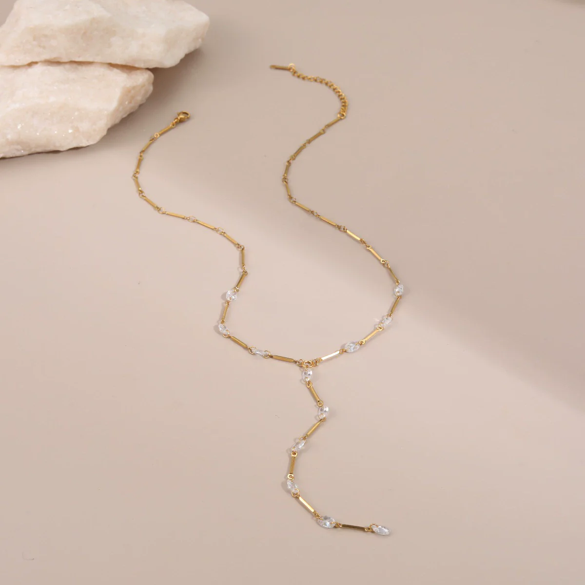 Wholesale Women's Geometric Stainless Steel 18K Electroplated Tassel Necklace - Image 4