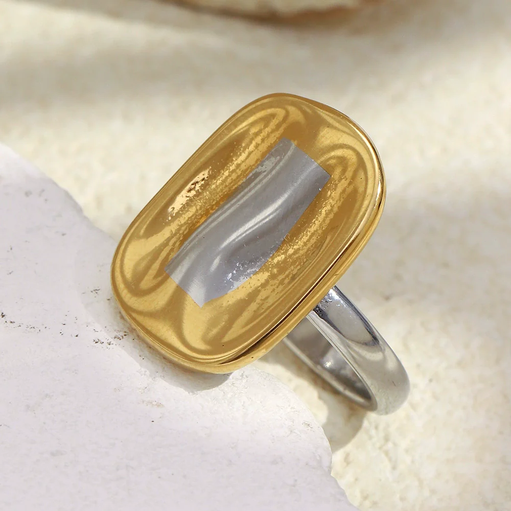Wholesale Women's Geometric Stainless Steel 18K Gold Plated Hand Ring Jewelry Light Luxury Design - Image 3
