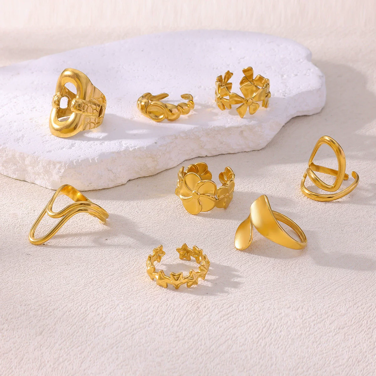 Wholesale Women's Geometric Stainless Steel 18K Gold Plated Ring Hand Jewelry - Image 2