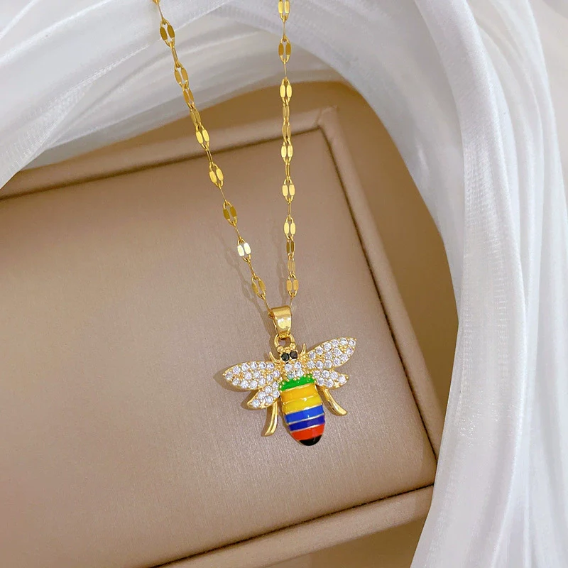 Wholesale Women's Geometric Stainless Steel And Copper Electroplated Necklace - Image 4