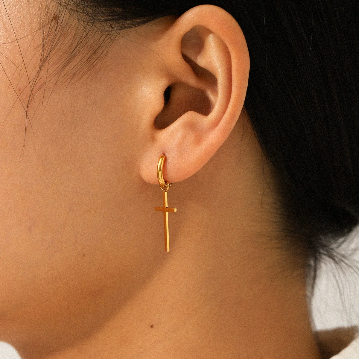 Wholesale Women's Geometric Stainless Steel And Titanium Steel Earrings With Pvd Furnace Vacuum Real Gold Plating - Image 2