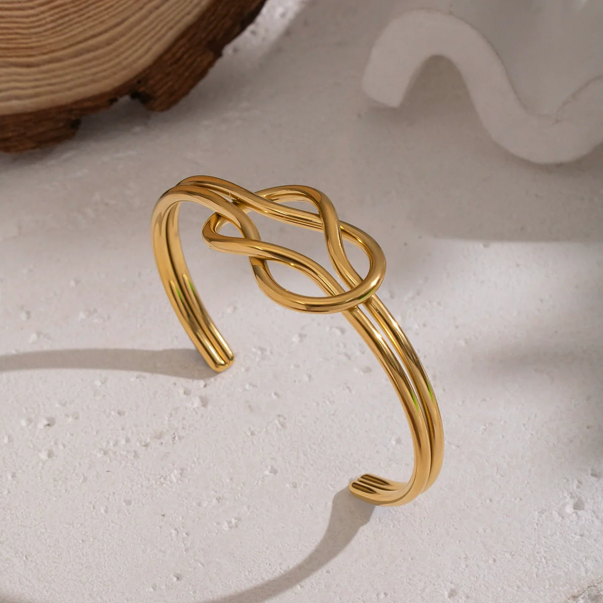 Wholesale Women's Geometric Stainless Steel Electroplated Bracelet Jewelry Accessory
