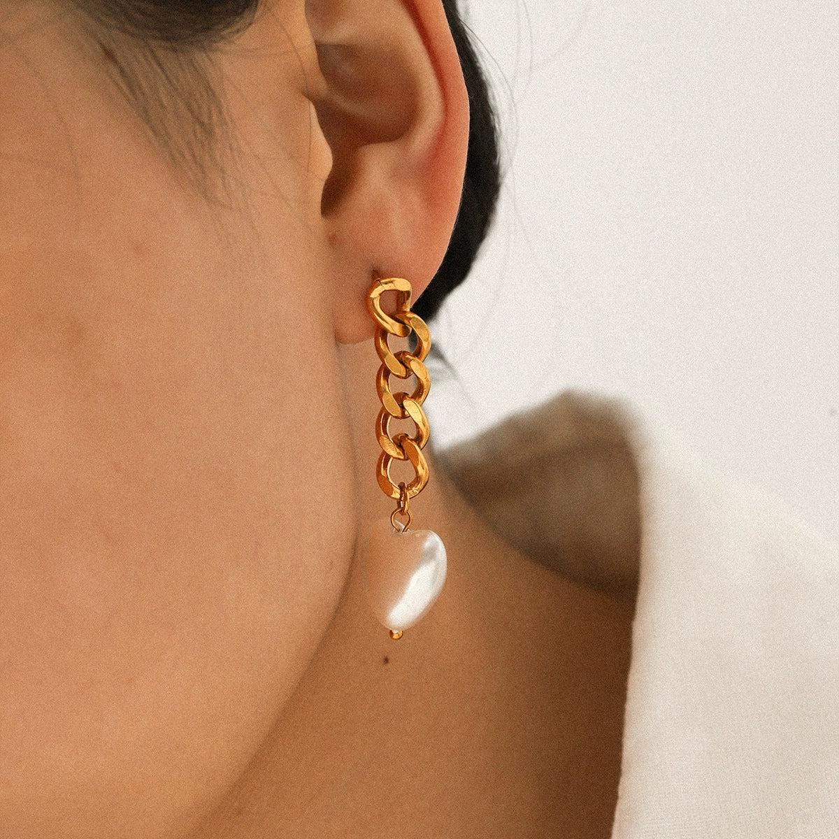 Wholesale Women's Geometric Stainless Steel Electroplated Earrings In Ins Style Minimalist Design - Image 2