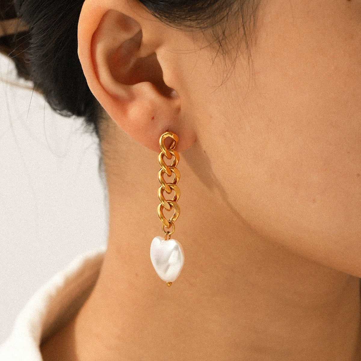 Wholesale Women's Geometric Stainless Steel Electroplated Earrings In Ins Style Minimalist Design - Image 3