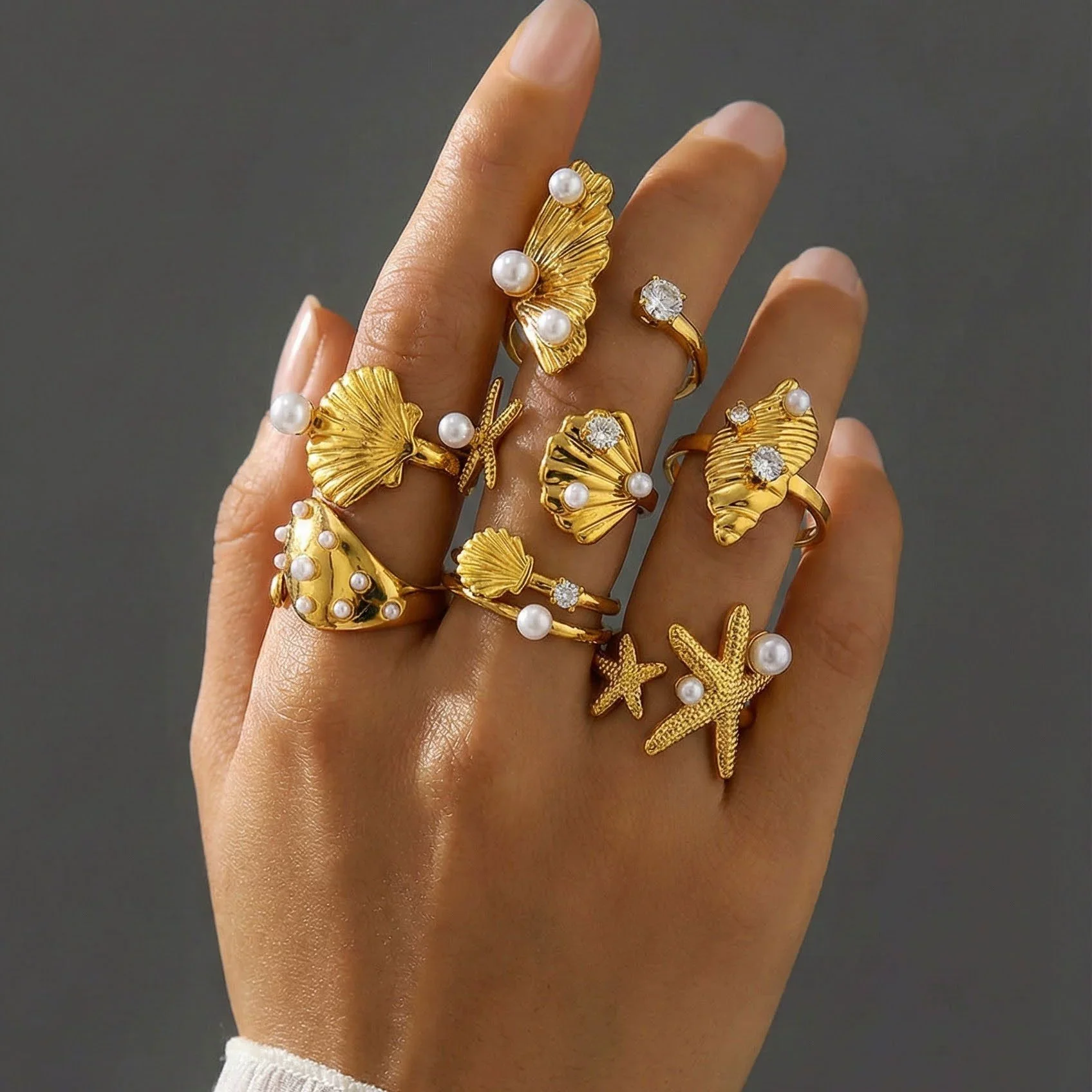 Wholesale Women's Geometric Stainless Steel Electroplated Inlaid Pearl Rings