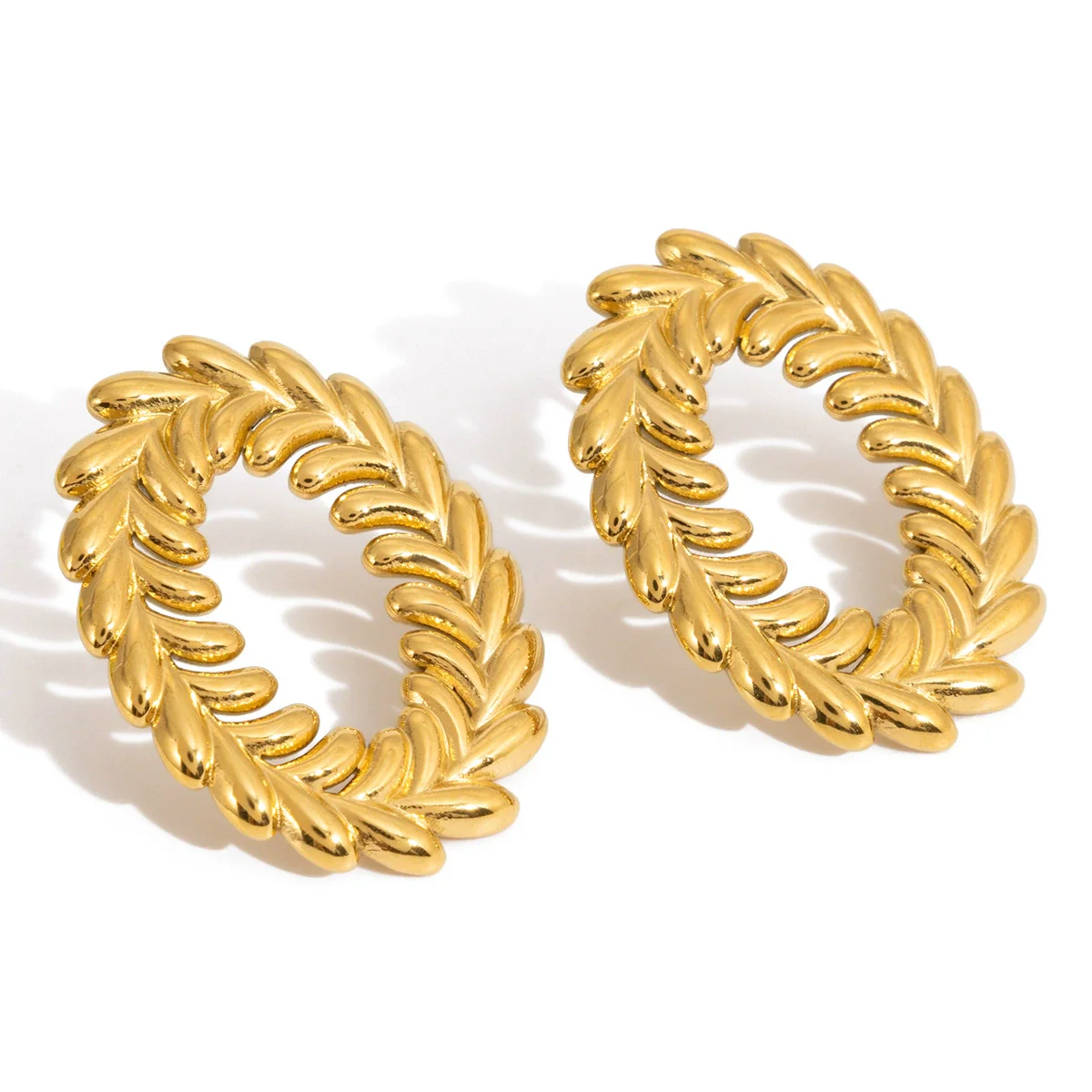 Wholesale Women's Geometric Stainless Steel Electroplated Oshaped Earrings Fashion Retro Jewelry - Image 5