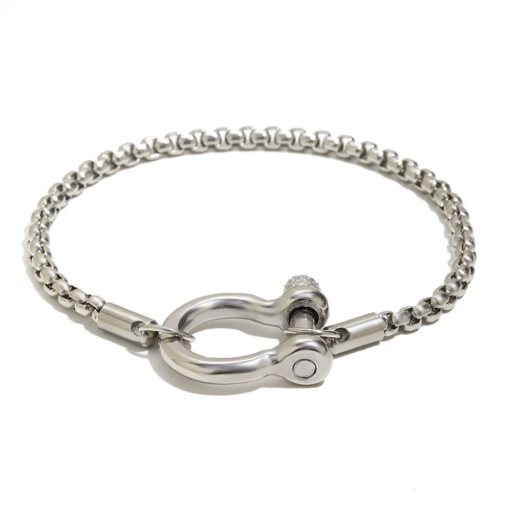 Wholesale Women's Geometric Stainless Steel Electroplated Pearl Chain Lock Pendant Bracelet - Image 5