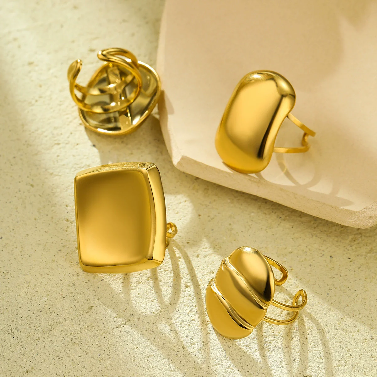 Wholesale Women's Geometric Stainless Steel Electroplated Ring - Image 2