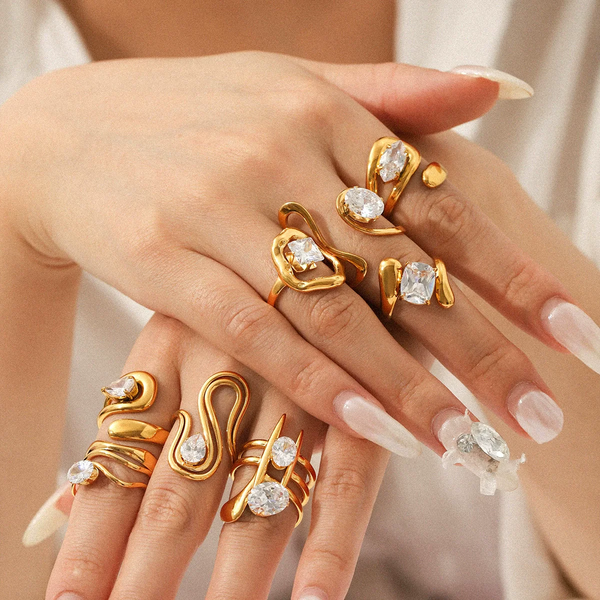 Wholesale Women's Geometric Stainless Steel Ring Set With Zirconia