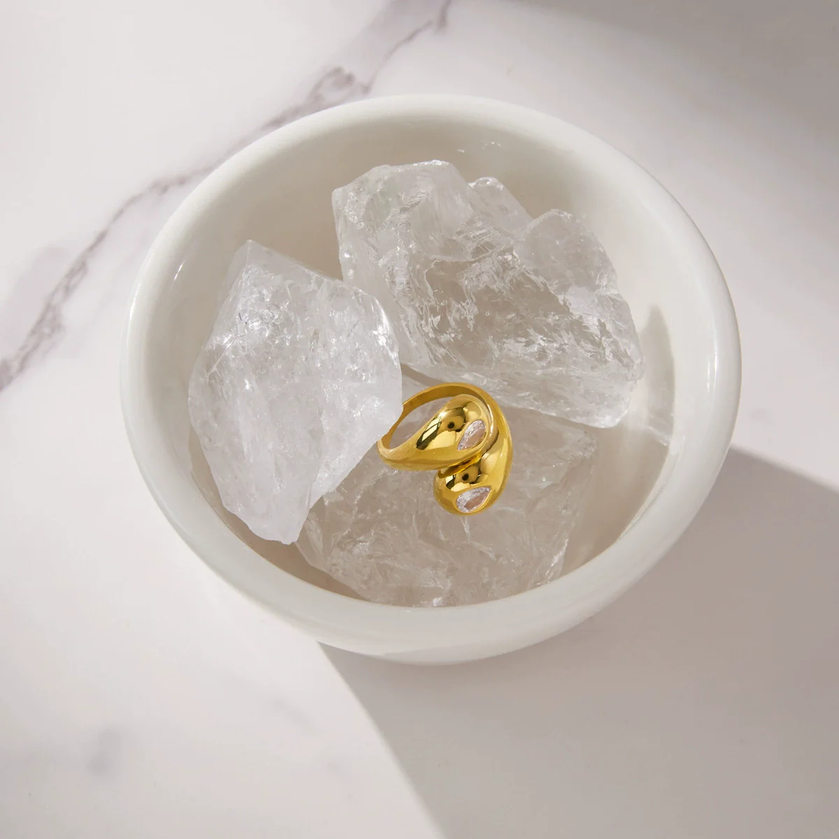 Wholesale Women's Geometric Stainless Steel Ring With Pvd Furnace Vacuum Real Gold Plating Light Luxury Niche Jewelry - Image 3