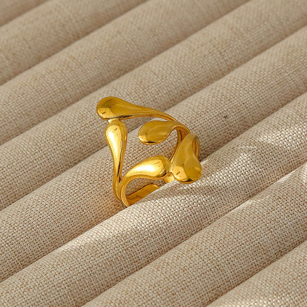 Wholesale Women's Geometric Stainless Steel Titanium Steel Ring With Geometric Plants And Flowers Pattern 18K Gold Electroplated Ins Style - Image 13