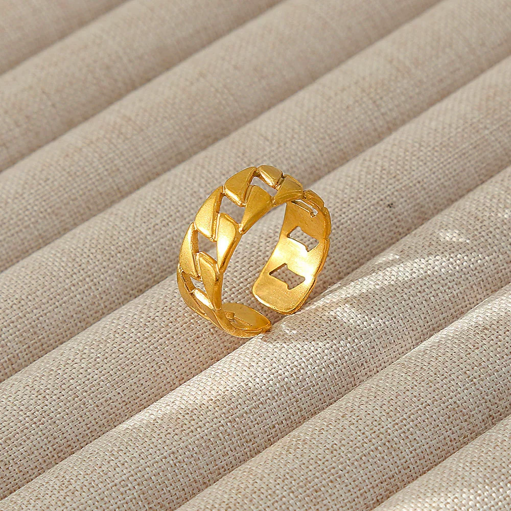 Wholesale Women's Geometric Stainless Steel Titanium Steel Ring With Geometric Plants And Flowers Pattern 18K Gold Electroplated Ins Style - Image 42