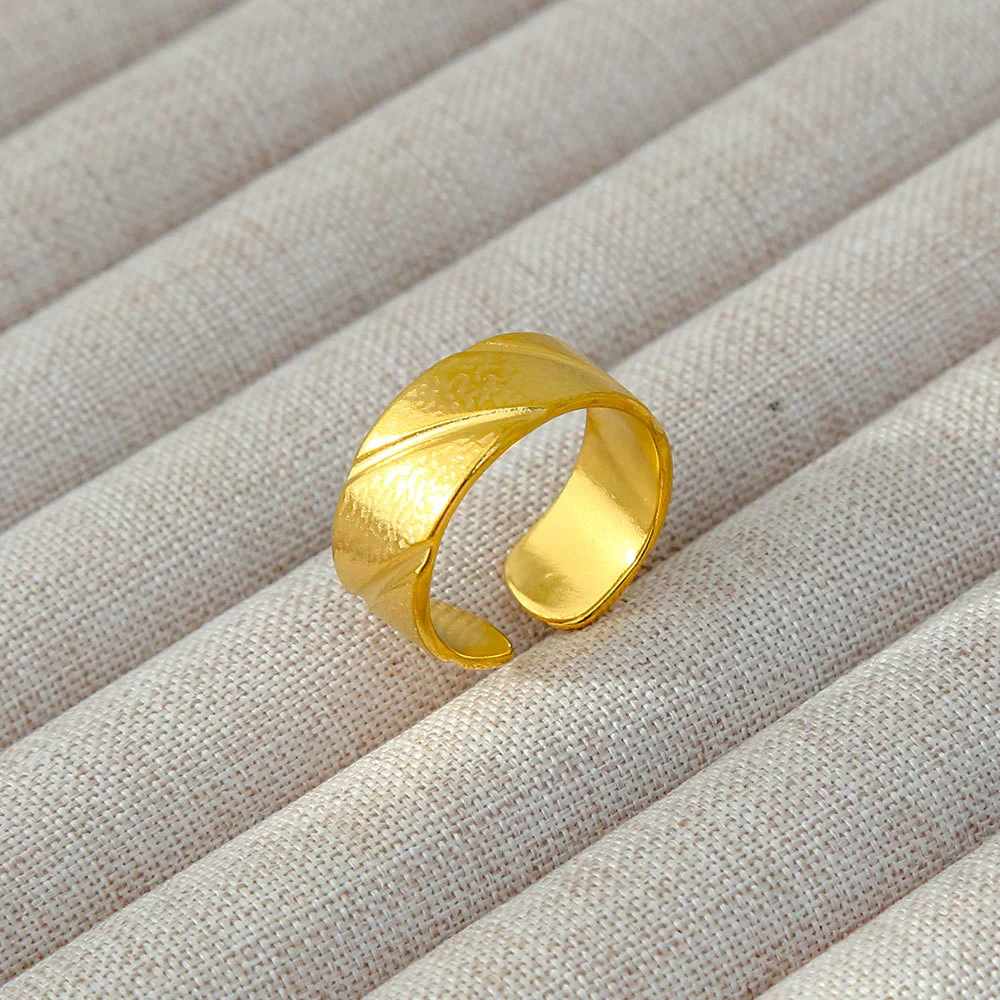 Wholesale Women's Geometric Stainless Steel Titanium Steel Ring With Geometric Plants And Flowers Pattern 18K Gold Electroplated Ins Style - Image 46