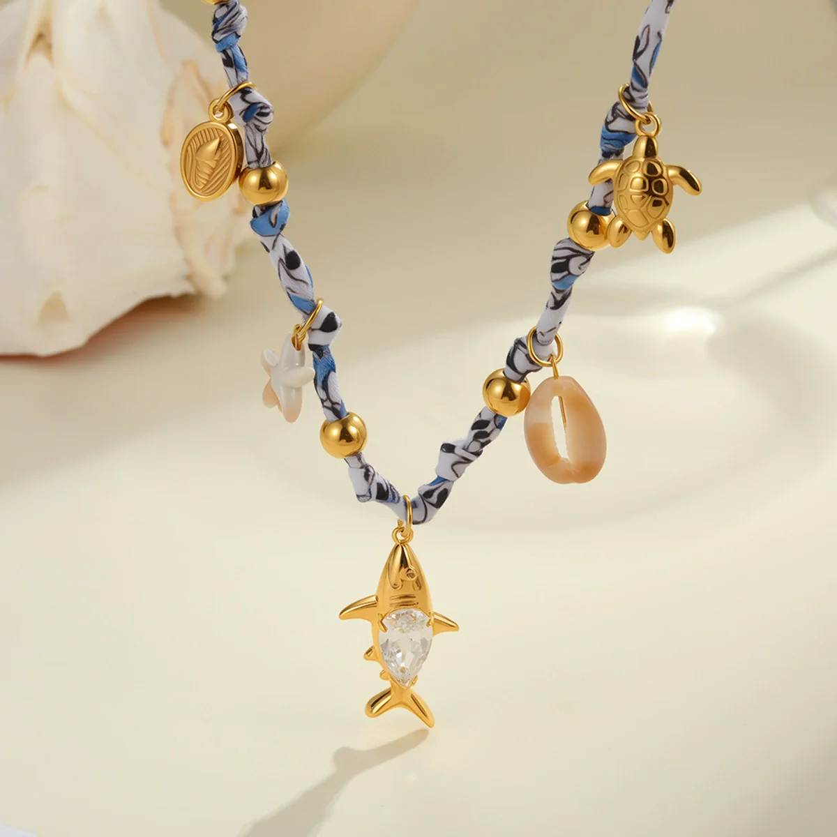 Wholesale Women's Geometric Starfish Shell Handwoven Rope Stainless Steel 18K Electroplated Pendant Necklace - Image 3