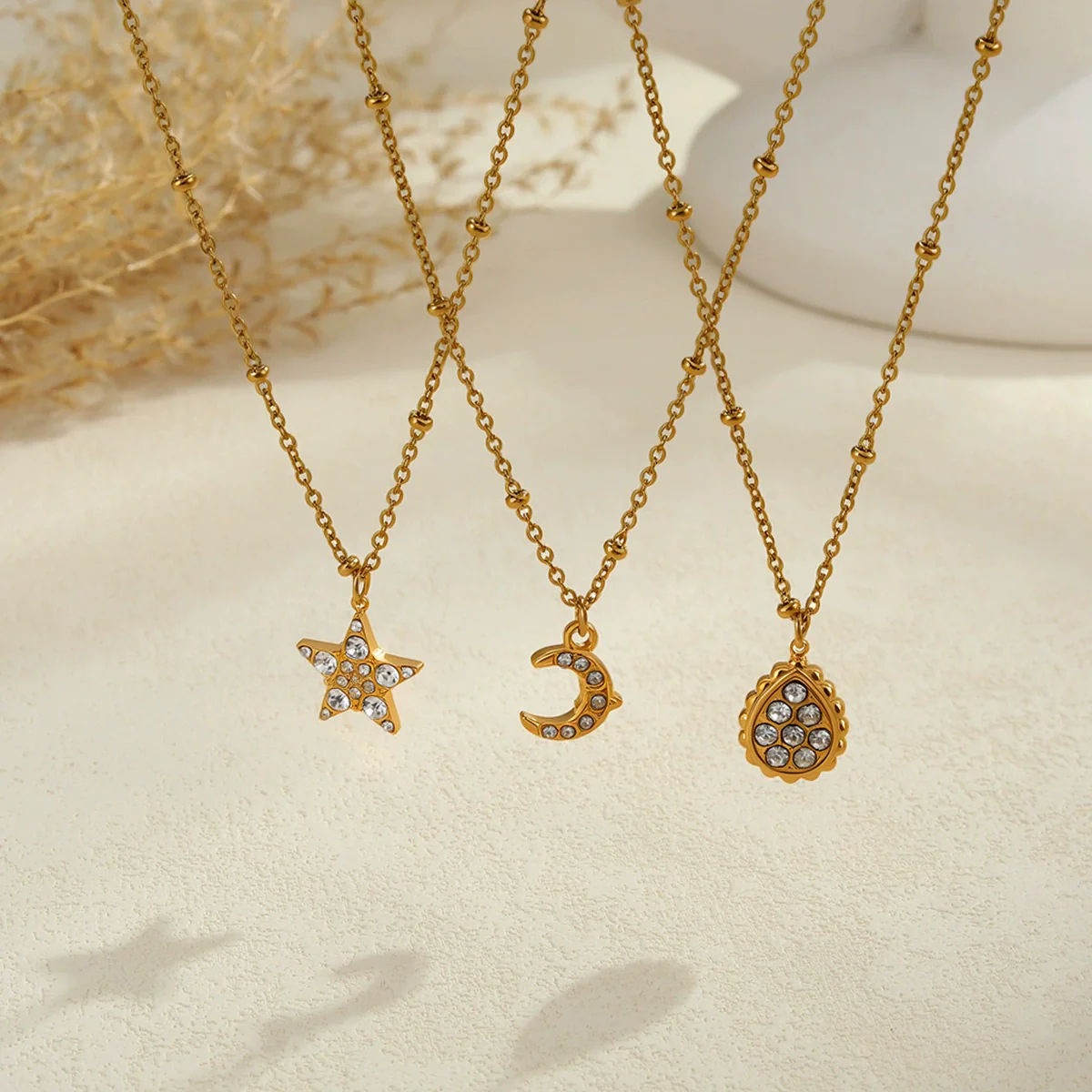 Wholesale Women's Geometric Starshaped Moon Pendant Stainless Steel 18K Electroplated Necklace - Image 2