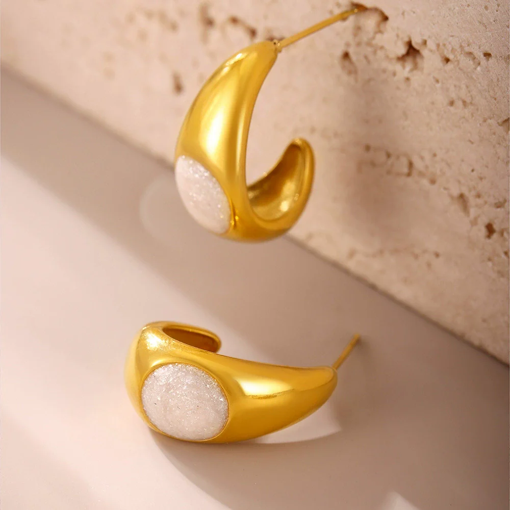 Wholesale Women's Geometric Ushaped And Crescent Cshaped Stainless Steel Pearl Powder Dripping Oil Electroplated 18K Gold Earrings - Image 2