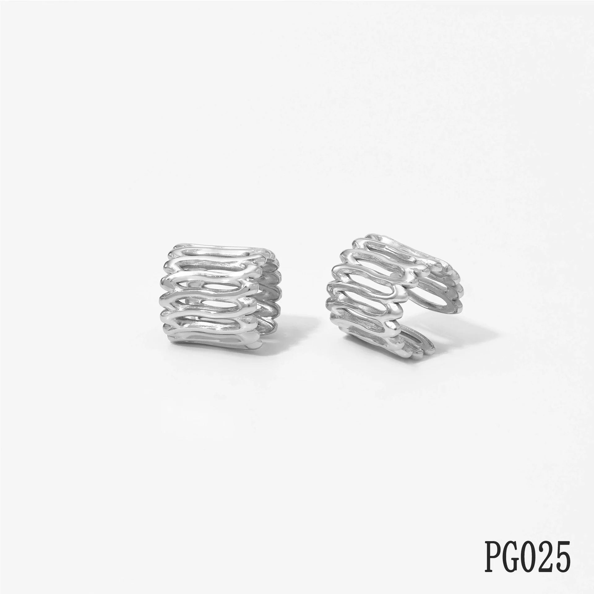 Wholesale Women's Geometric Vertical Stripe Vacuum Plated 316 Stainless Steel Ear Clips Earrings - Image 7