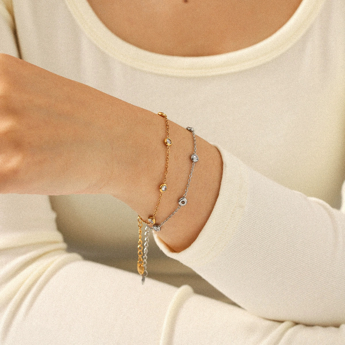 Wholesale Women's Geometric Zircon Stainless Steel Bracelet Fashion Jewelry