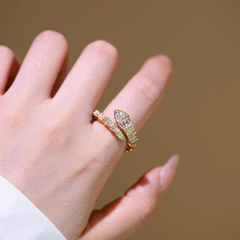 Wholesale Women's Gold Plated Copper Electroplated Snakeshaped Zircon Ring Light Luxury Jewelry - Image 2