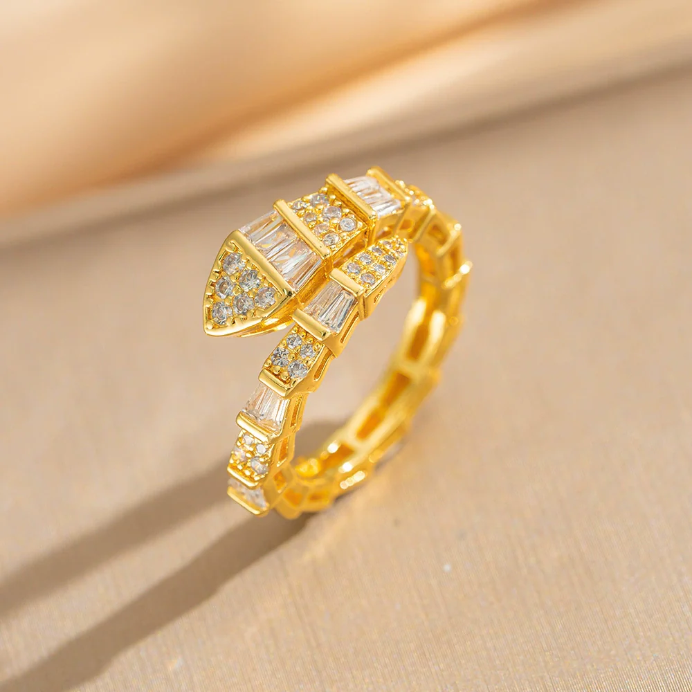 Wholesale Women's Gold Plated Copper Electroplated Snakeshaped Zircon Ring Light Luxury Jewelry - Image 6